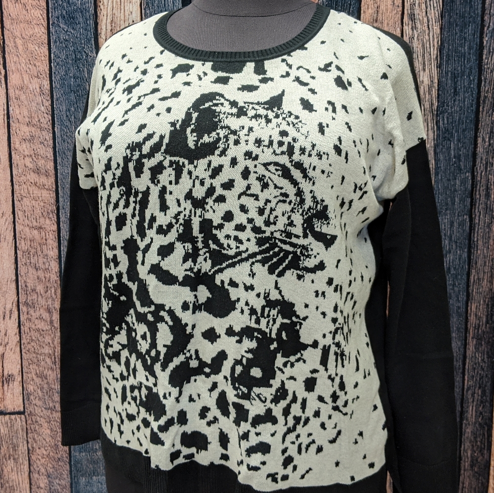 Kensie Leopard Sweater